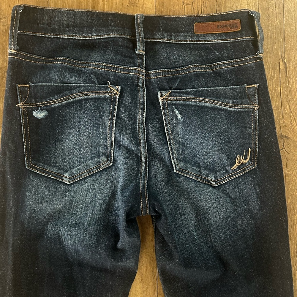 Express Distressed Skinny Jeans Dark Wash Mid Rise Stretch Denim Size 0R - Picture 9 of 10